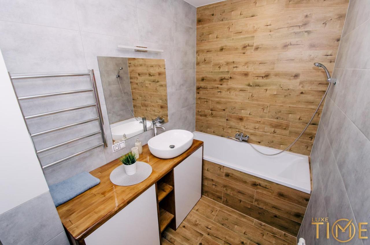 Bright Apartment 9Th Floor Lxt By Grodno Bagian luar foto
